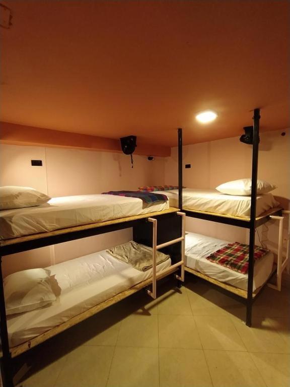 Hostal Casa Primavera Medellín Esterno foto