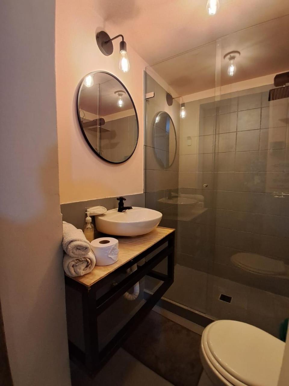 Hostal Casa Primavera Medellín Esterno foto